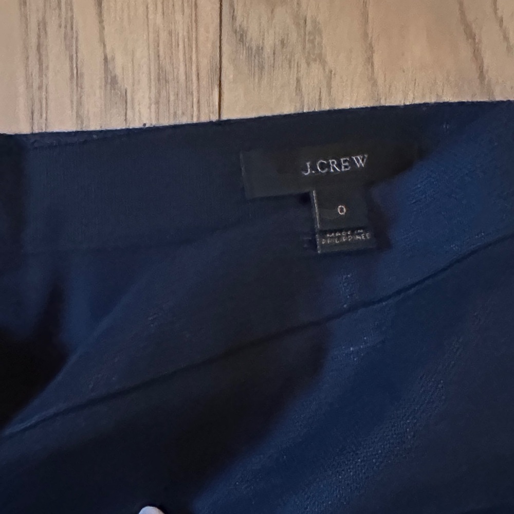 J. Crew Navy Pencil Skirt with Green Accent 100% Linen - Picture 2 of 4